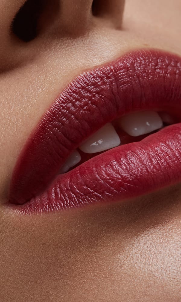 Lippen geschminkt