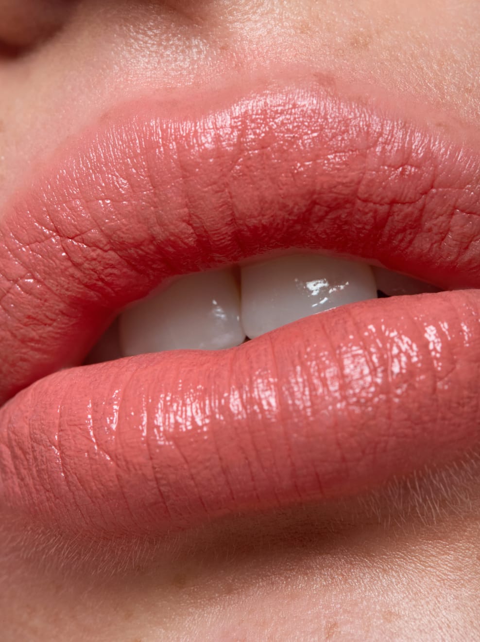 Lippen mit VARWE Cream Color 04