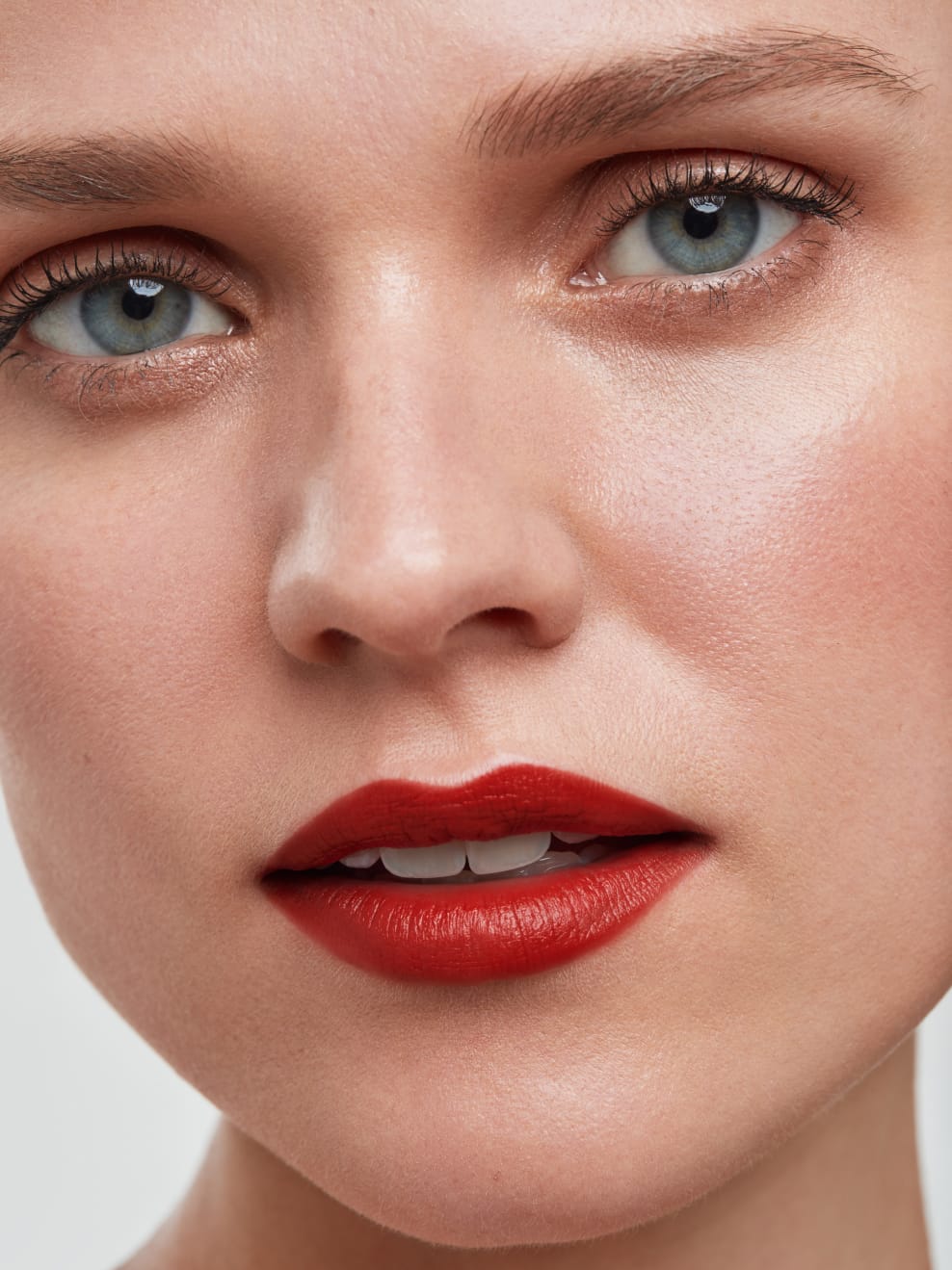 Model geschminkt mit Tagarot 03