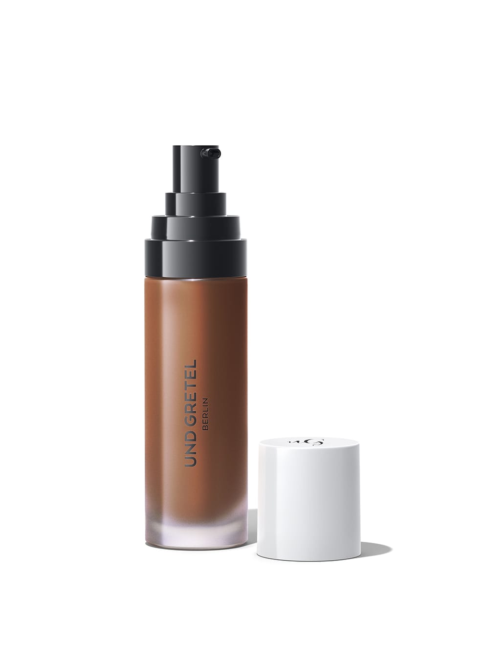 UND GRETEL Liquid Foundation EBEN 09