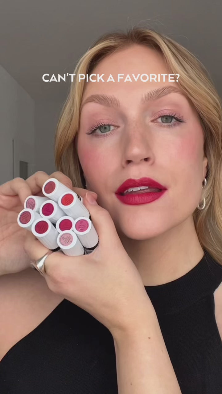 Alle TAGAROT Lipsticks aufgetragen